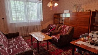 Rodinný dom v obci Jarok - 5