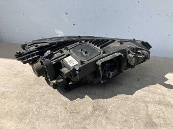 VW PASSAT B8 2014- ĽAVÉ PREDNÉ SVETLO FULL LED - 5