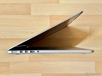 MacBook Pro 15" i7-2GHz,4j/8GB/256GB, NOVÁ BATÉRIA - 5