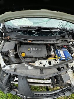 Opel Meriva B 1.7 CDTI, A17DTS, 2012 - 5