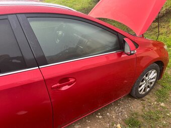 Toyota auris COMBI VELVEMATIC 1,6 Benzín, 97KW, 6MT - 5