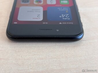 Mobilný telefón - Apple iPhone SE (2020) 64GB - 5