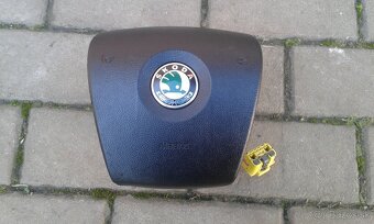 Palubná doska,airbagy,volant Škoda Fabia 1 - 5