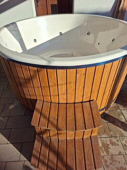 Kúpacia kaďa / vírivka v plnej výbave / termokryt v cene - 5