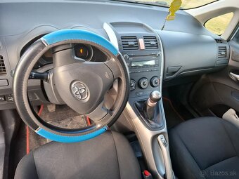 Toyota Auris 1,4T 5D - 5