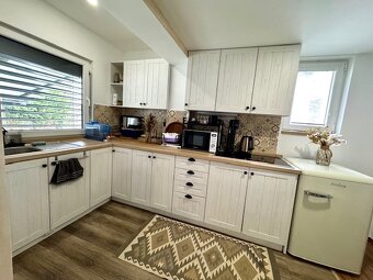 Na predaj celoročne obyvateľná chata v lokalite Elsvit - 5