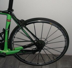 Predám fullcarbon cestný bicykel KTM vo farbe teamu HRINKOW - 5