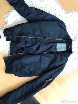 Bombera Alpha Industries - 5