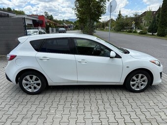 Mazda 3 1.6 DOHC Hatchback - 5