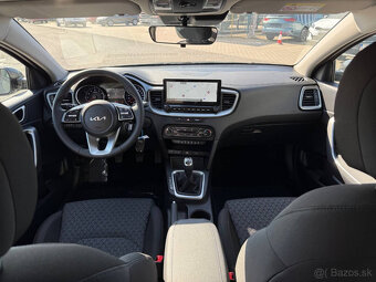 Ceed 1,5 T-GDi M6 Silver, Silver pack MY25 - 5