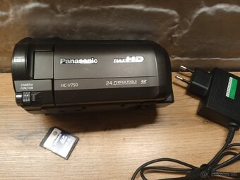Predám video kameru Panasonic HC-W750 - 5