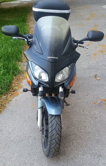 Honda CBF 600s - 5
