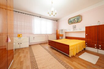 4-izbový rodinný dom s veľkým pozemkom a garážou – Borský Mi - 5