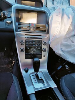 Volvo XC60 2,4 D3 120kw -Náhradní díly - 5