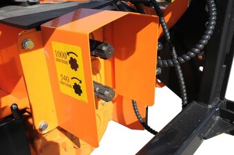 ❄️ Predám snežnú frézu PRONAR OW 2.4M – NOVÁ, so zárukou ❄️ - 5