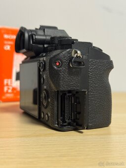 PREDÁM Sony A7Sii + Sony FE 28mm F2 - 5