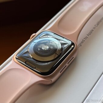 Apple Watch 5 40mm - 5