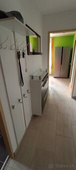 PRENÁJOM 2 izbový, zrekonštruovaný svojpomocný byt -KOMÁRNO - 5