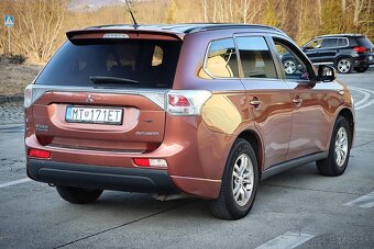 Mitsubishi Outlander - 5