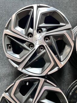 5x114,3 R16 Originál Hyundai i30 - TOP STAV - 5
