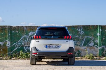 Peugeot 5008 2.0 BlueHDi 177 S&S GT Line EAT8 /7 MIEST/ /SVK - 5