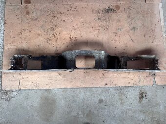 Diely Mitsubishi Pajero 2 - 5