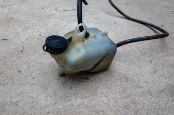 Honda CBR600 F4i (2001–2006) – Ľavá stúpačka, drobnosti - 5