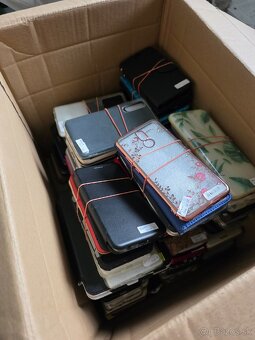 Predám kryty, sklá, držiaky a iné príslušenstvo - len spolu - 5