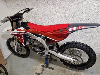 Yz250f 2025 (Fantic  xxf250) - 5