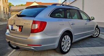 Skoda Superb 2.0 tdi DSG CR Elegance - 5