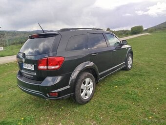 Predám Fiat freemont 2.0 16v diesel 7 miestne - 5