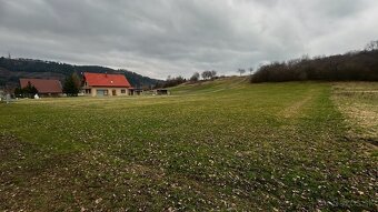 Stavebný pozemok v obci Vlachy na Liptove ID: 060-14-STK - 5
