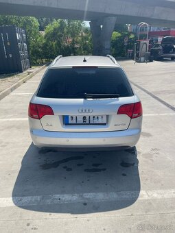 Audi A4 2.0 TDI Premium multitronic - 5