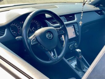 Škoda Octavia Combi 2.0 TDI DPF RS DSG - 5