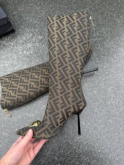 FENDI X VERSACE čizmy - 5