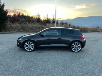 VW Scirocco 2.0 TSI 147 kW, automat DSG — športové kupé - 5