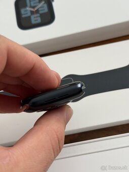 Apple Watch SE 2 44mm komplet top stav - 5