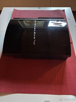 PlayStation 3 + 2 ovladače + hra Rayman - 5