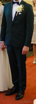 Pánsky tmavozelený oblek svadobný - 5