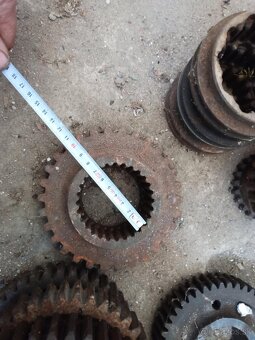 Ozubené kolesá Tatra 148 náhon - 5