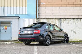 Škoda Octavia 2.0 TDI CR DPF RS - 5