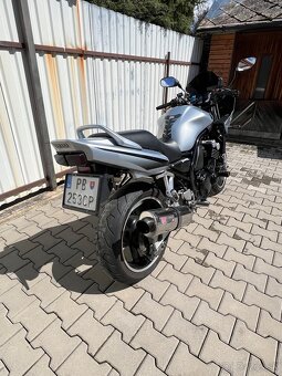 Yamaha FZS 600 - 5
