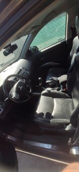 Rozpredám Mitsubishi Outlander - 5