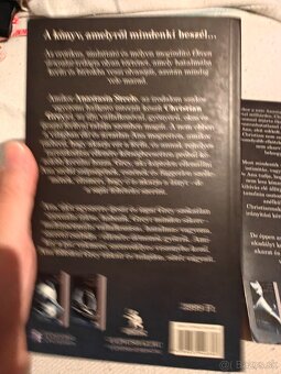 Knihy A ötven szürke árnyalat 1,2,3 - 5