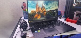 Acer Aspire 5 REZERVOVANÉ i5 / 16GB RAM / MX150 / SSD + HDD - 5