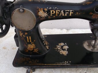 STAROŽITHÝ ŠIJACÍ STROJ. - 5