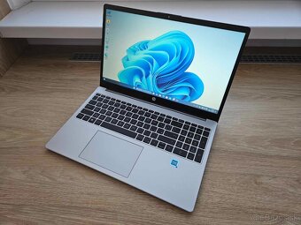 HP 250 G10 15.6 FHD N100 4GB/128GB,W11,obal,zaruka - 5
