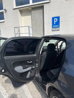 Fiat Grande Punto 2009 - 5