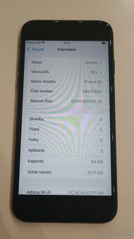 Apple iPhone SE 2020 64GB black - 5
