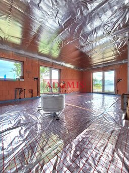 Predáme 5izbový tehlový bungalov 725m2 Ruskov, komora,tepelk - 5